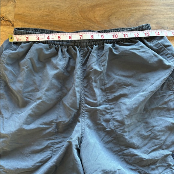 Patagonia Netplus Shells Baggies Shorts in Forge Grey Size S #0601 - Picture 4 of 5